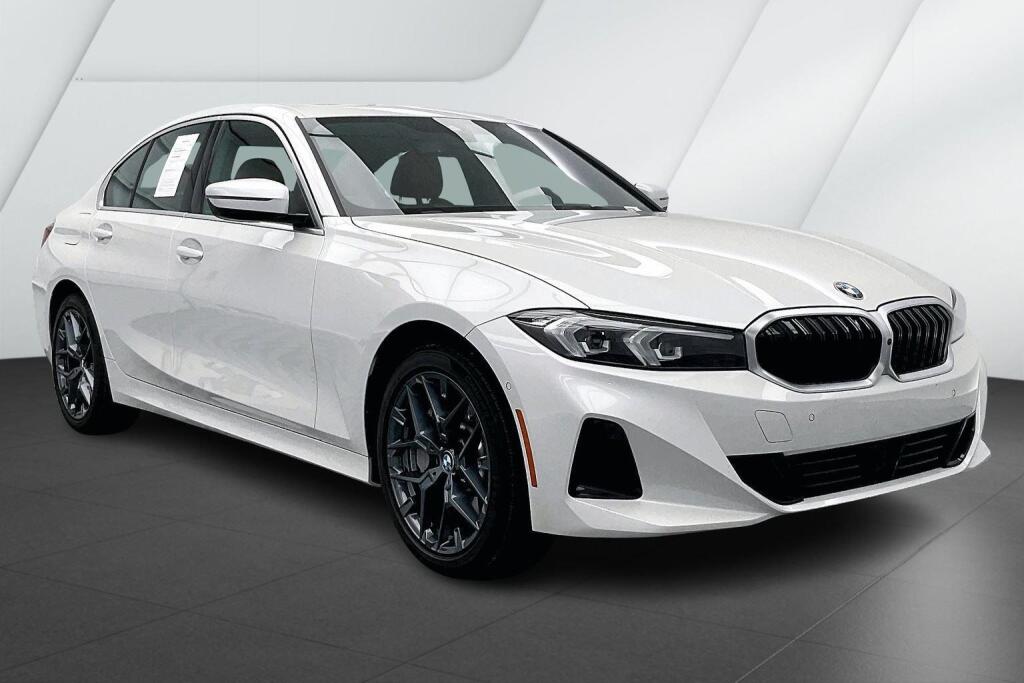 2025 Bmw 330i xDrive photo 2