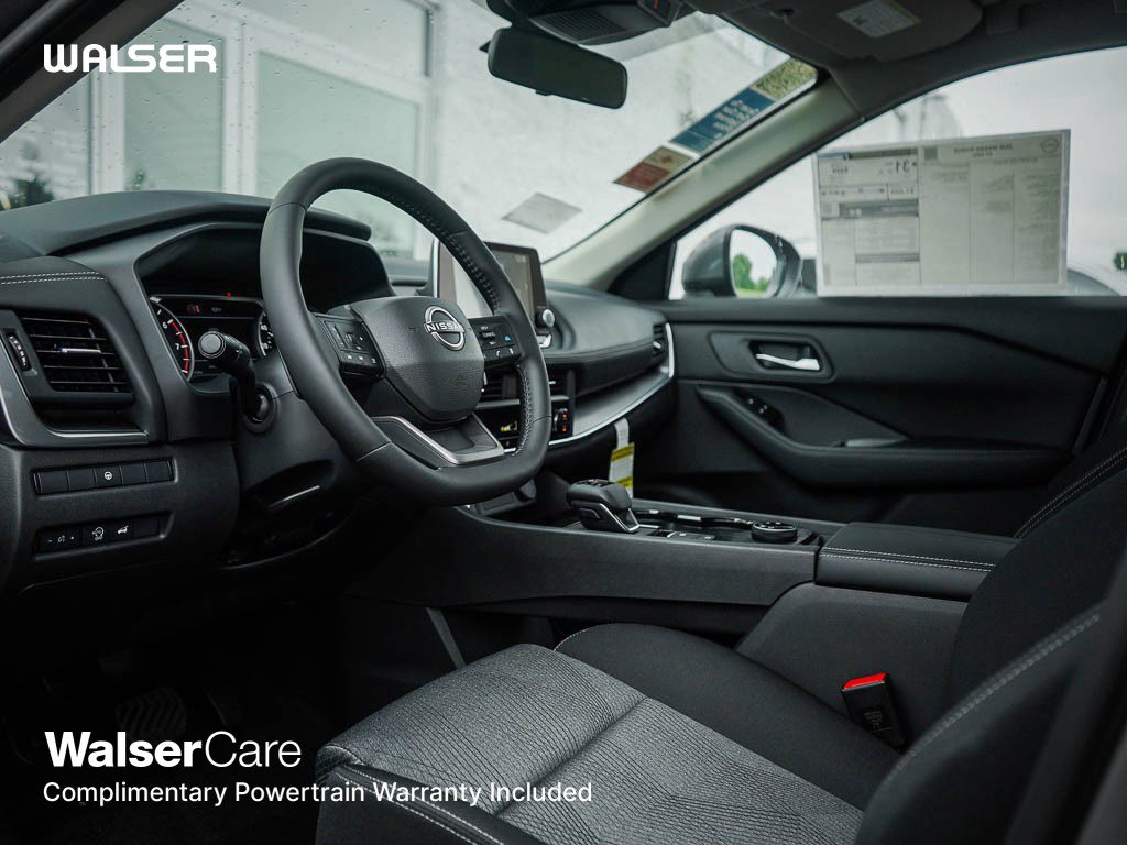 2026 Nissan Rogue SV photo 16