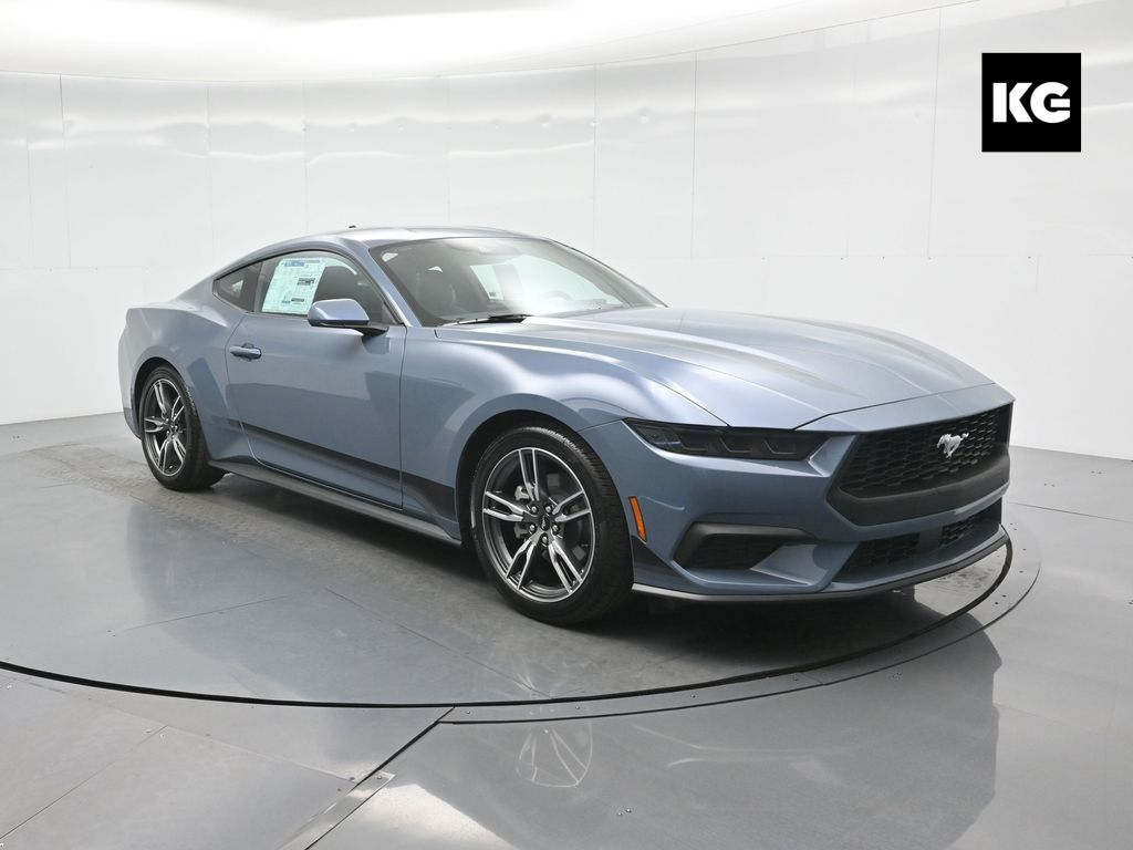 2025 Ford Mustang EcoBoost's photo