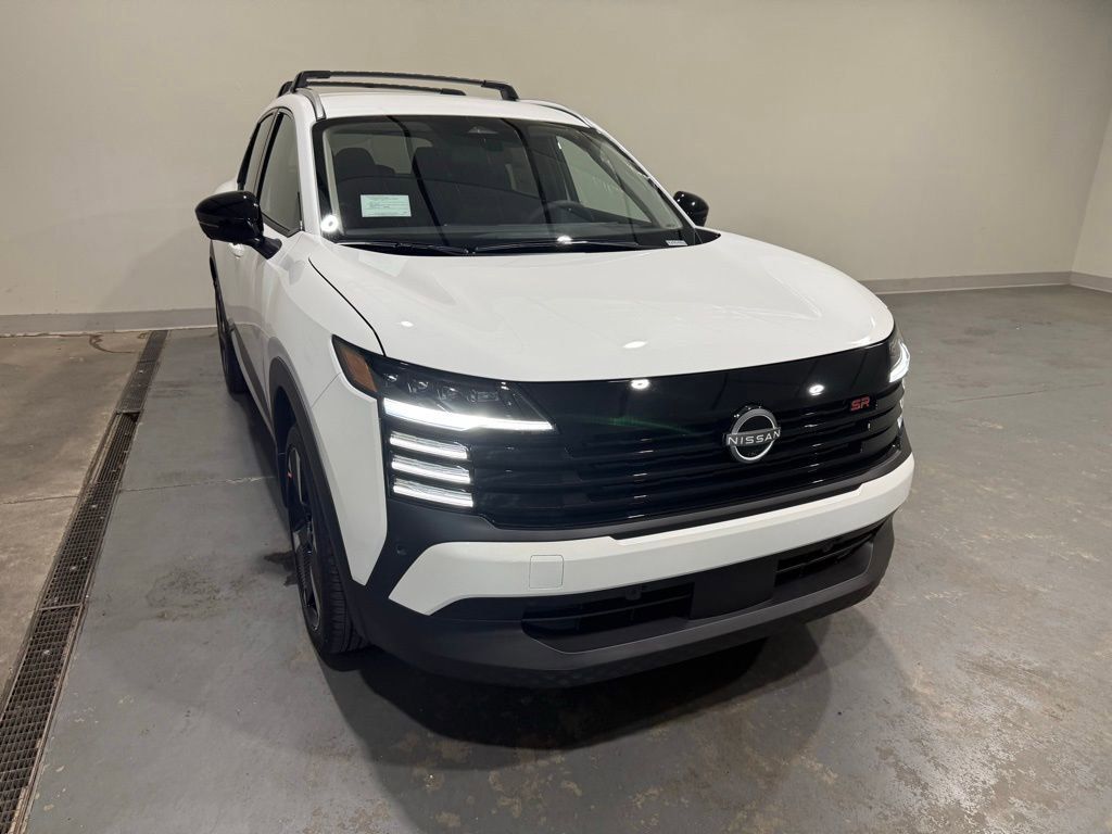 2026 Nissan KICKS SR AWD's photo