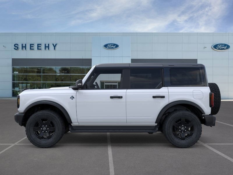 2025 Ford Bronco Outer Banks photo 2
