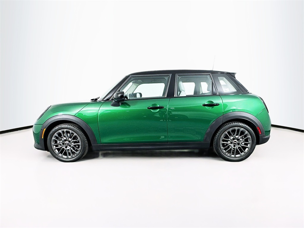 2025 Mini Cooper S Hardtop 4 Door photo 4