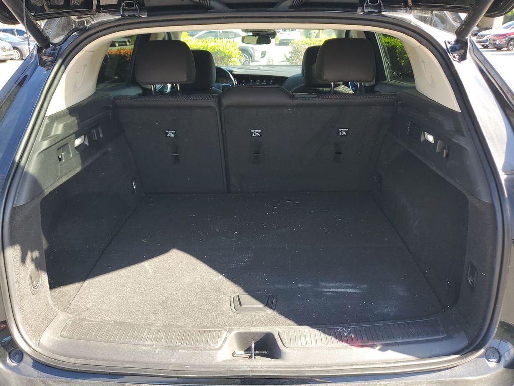 2023 Buick Envision Preferred photo 19