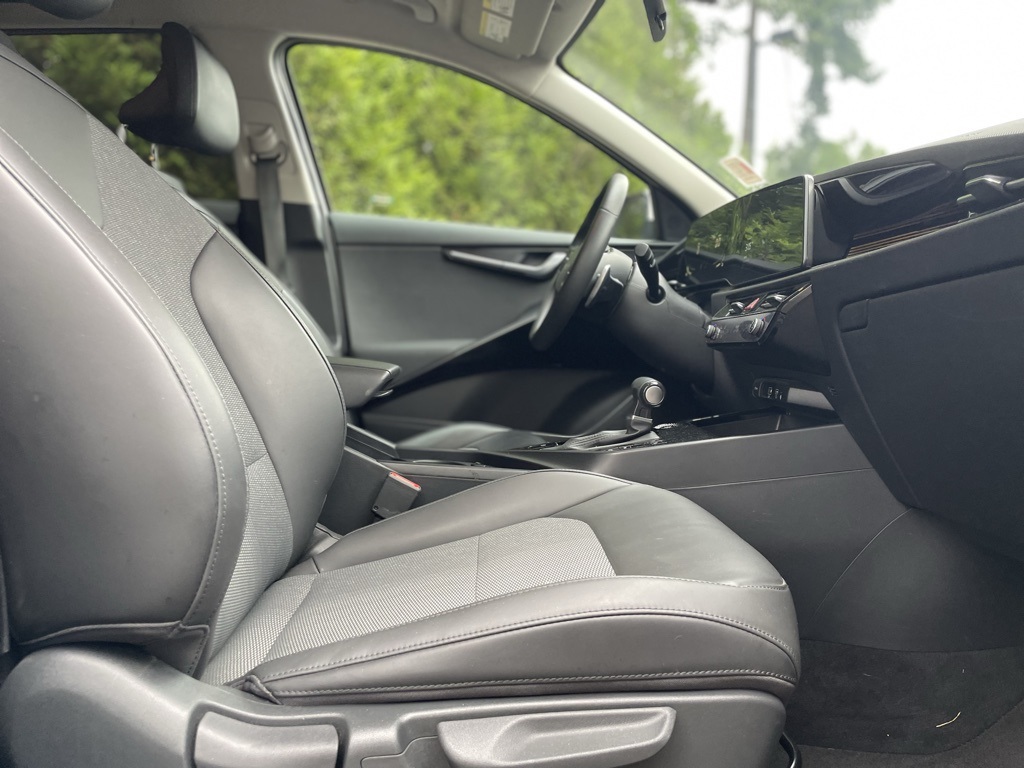 2023 Kia Niro EX photo 19