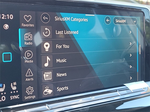 2025 Volkswagen Atlas SE Technology photo 24