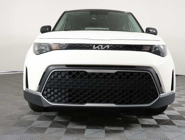 2025 Kia Soul S photo 2