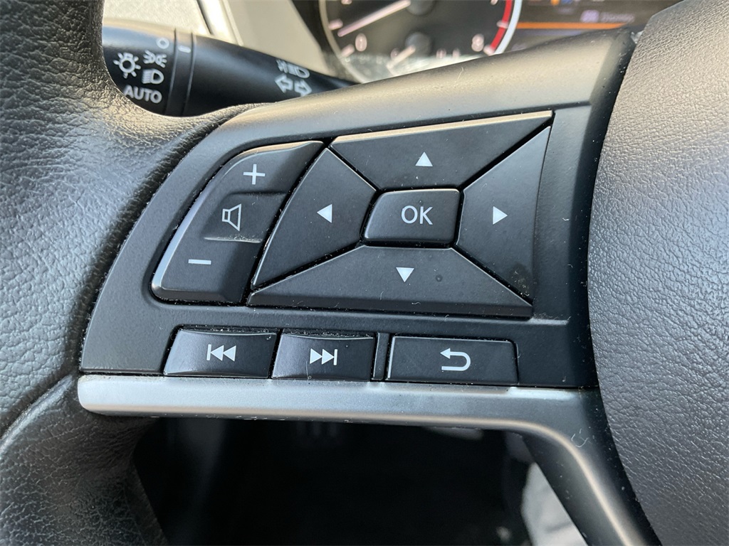 2022 Nissan Altima 2.5 SV photo 30