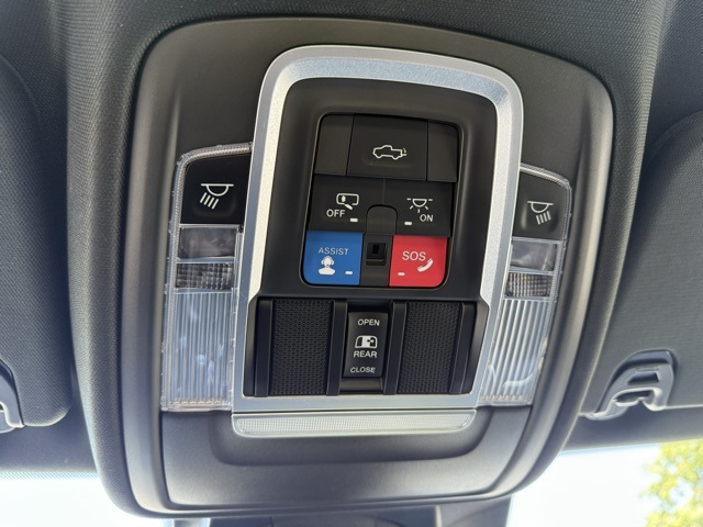 2021 Ram 1500 Limited photo 28