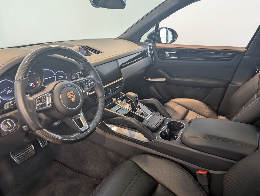 2019 Porsche Cayenne Turbo photo 14