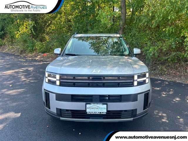 2025 Hyundai Santa Fe Limited's photo