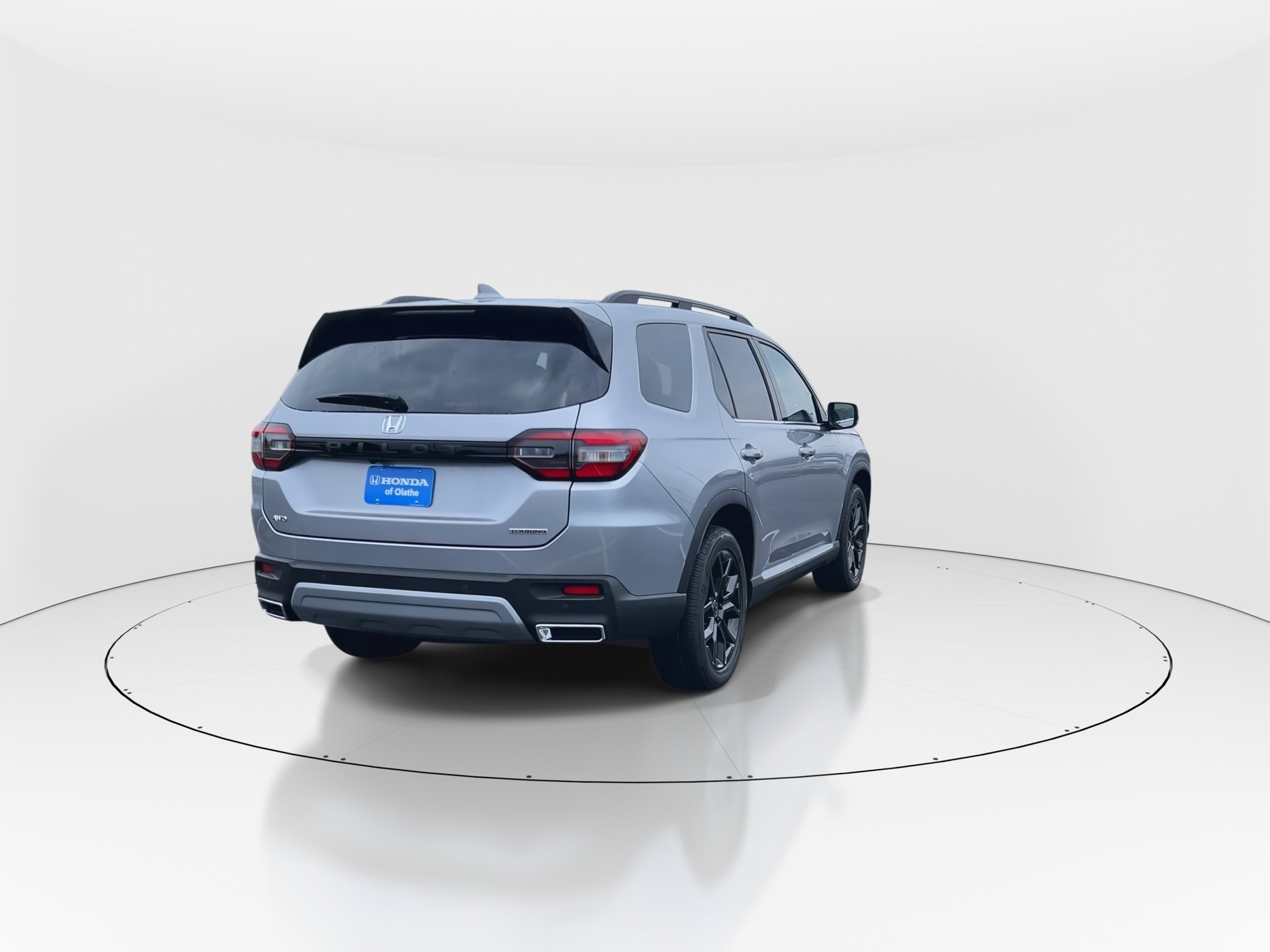 2025 Honda Pilot Touring photo 6