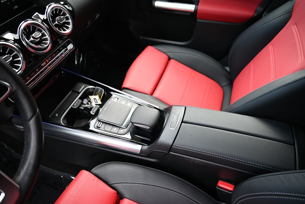 2023 Mercedes Benz GLA 250 photo 19