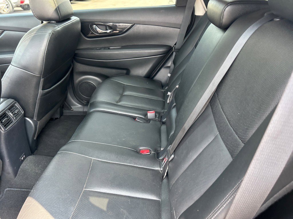 2020 Nissan Rogue SL photo 13