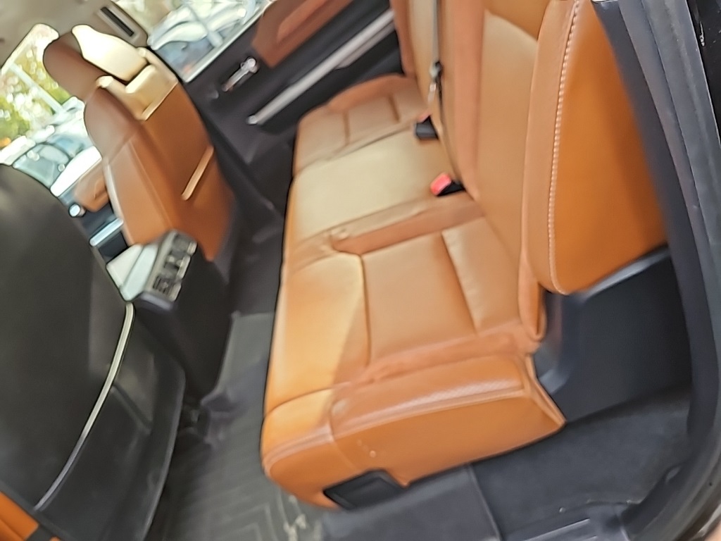 2015 Toyota Tundra Platinum Grade photo 3