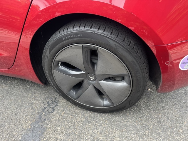 2018 Tesla Model 3 Long Range photo 3