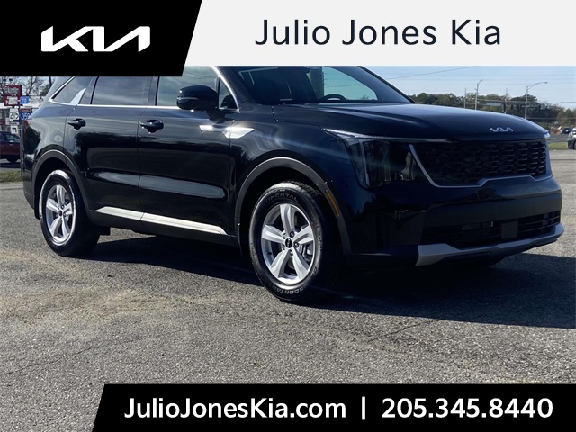 2026 Kia Sorento LX's photo