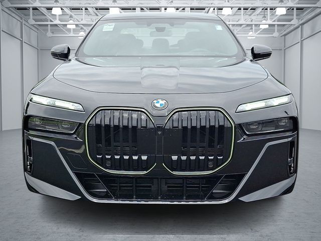 2025 Bmw 760i xDrive photo 2
