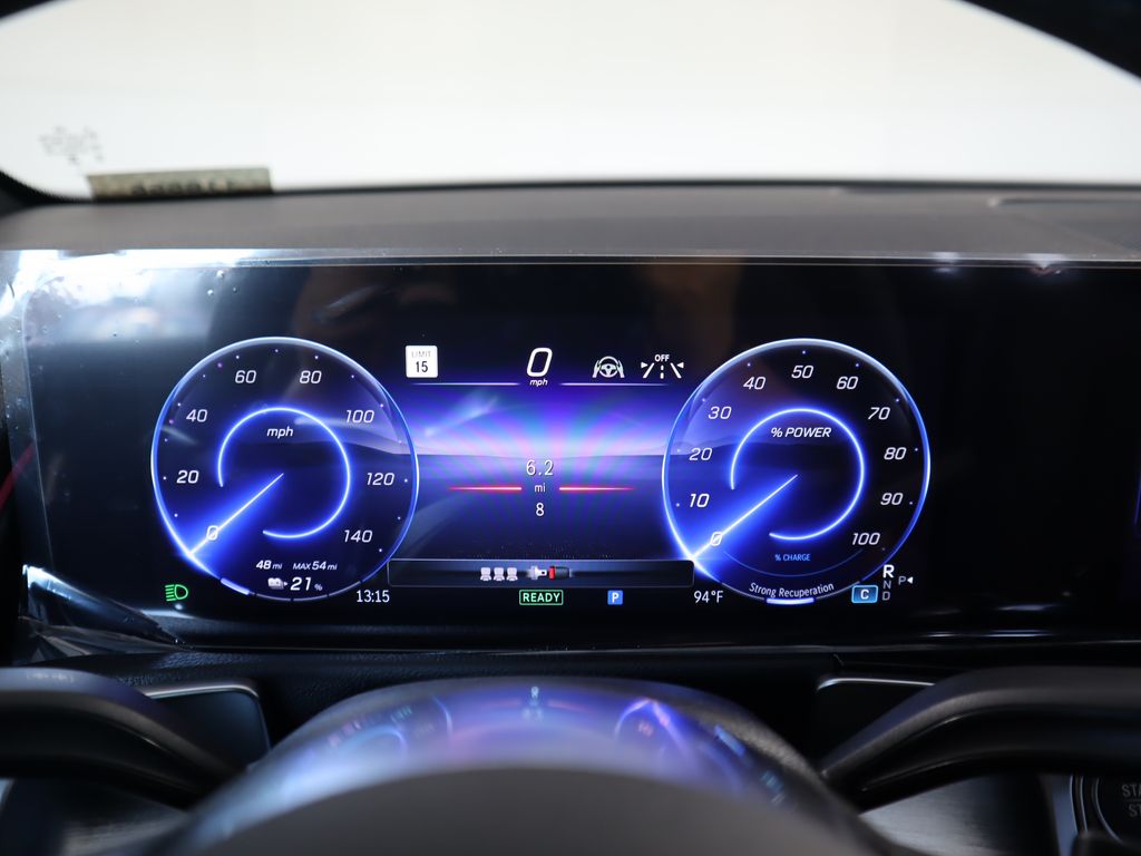 2025 Mercedes Benz EQB photo 28