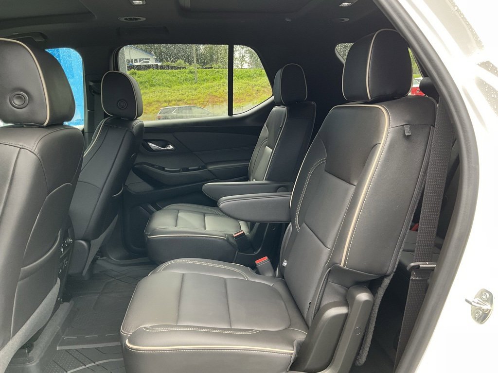 2023 Chevrolet Traverse Premier photo 4