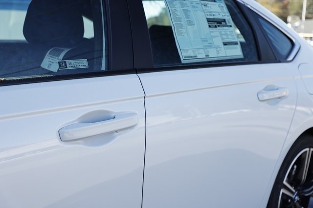 2025 Honda Accord Hybrid Sport photo 5