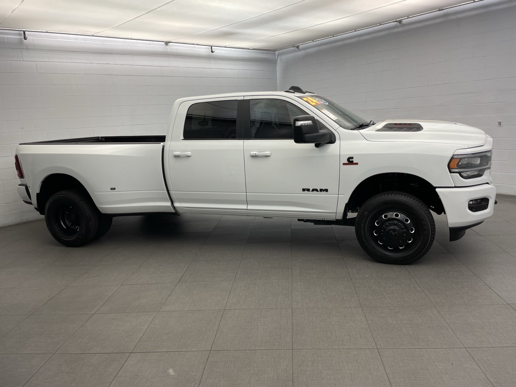 2024 Ram 3500 Laramie photo 2