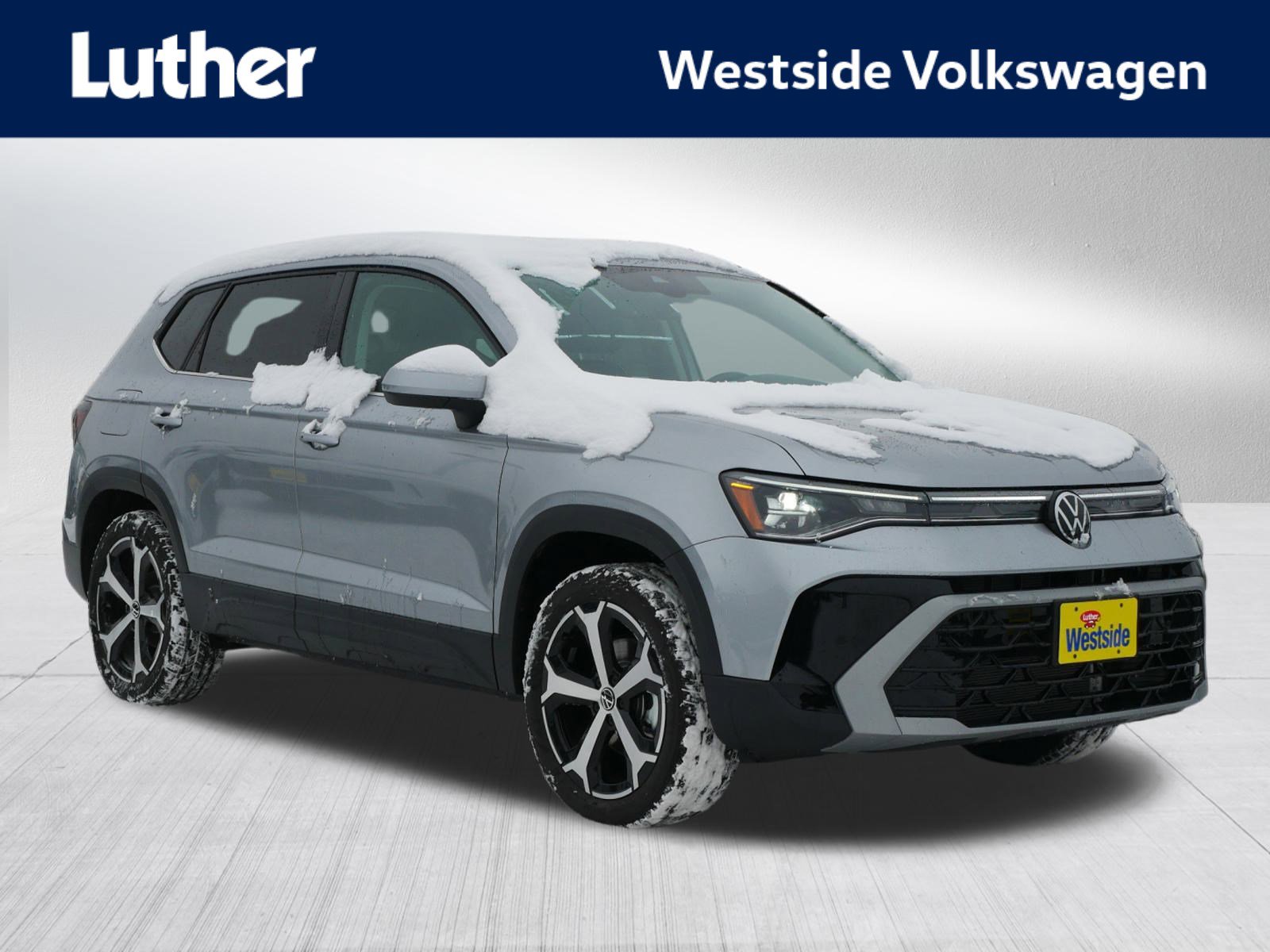 2026 Volkswagen Taos SEL's photo