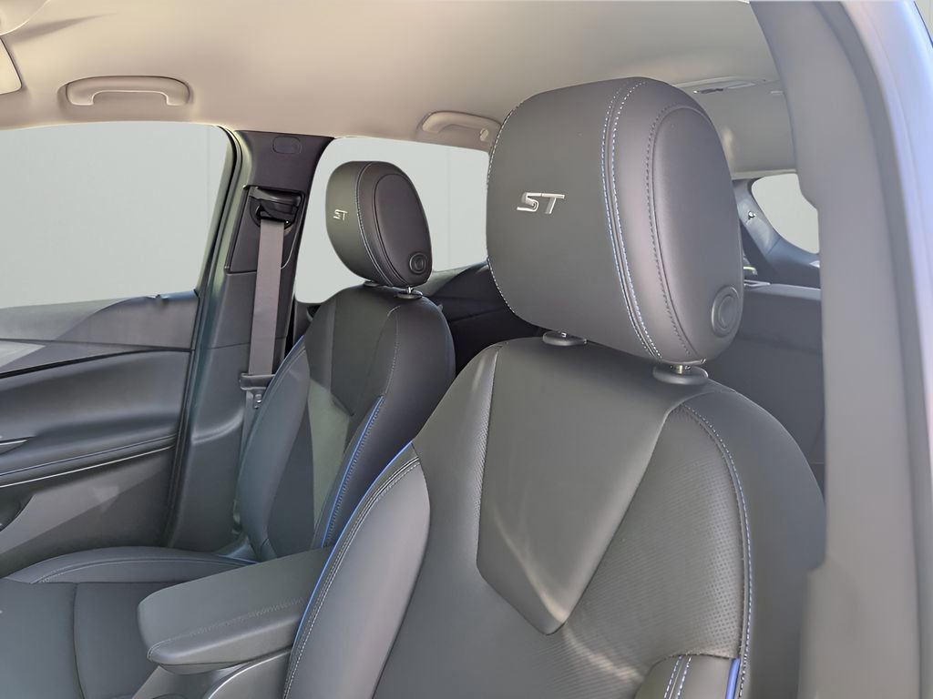2026 Buick Encore GX Sport Touring photo 8