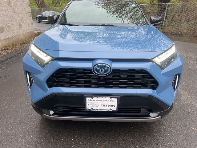 2024 Toyota RAV4 Hybrid XSE photo 2