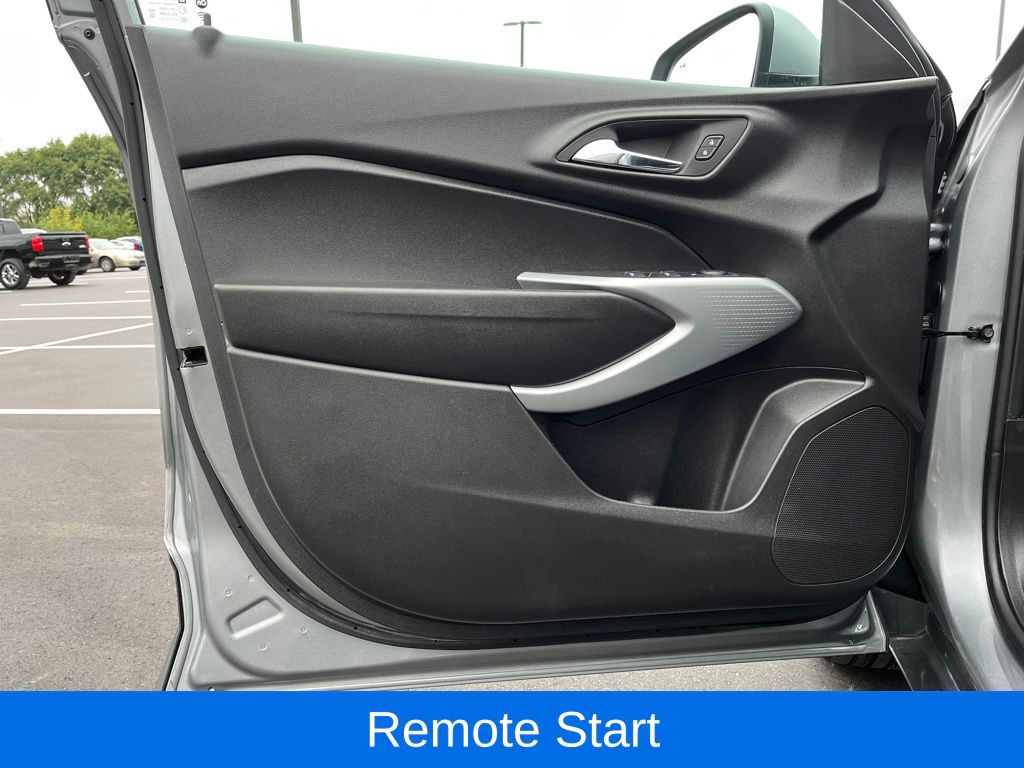 2024 Chevrolet Trax LS photo 10