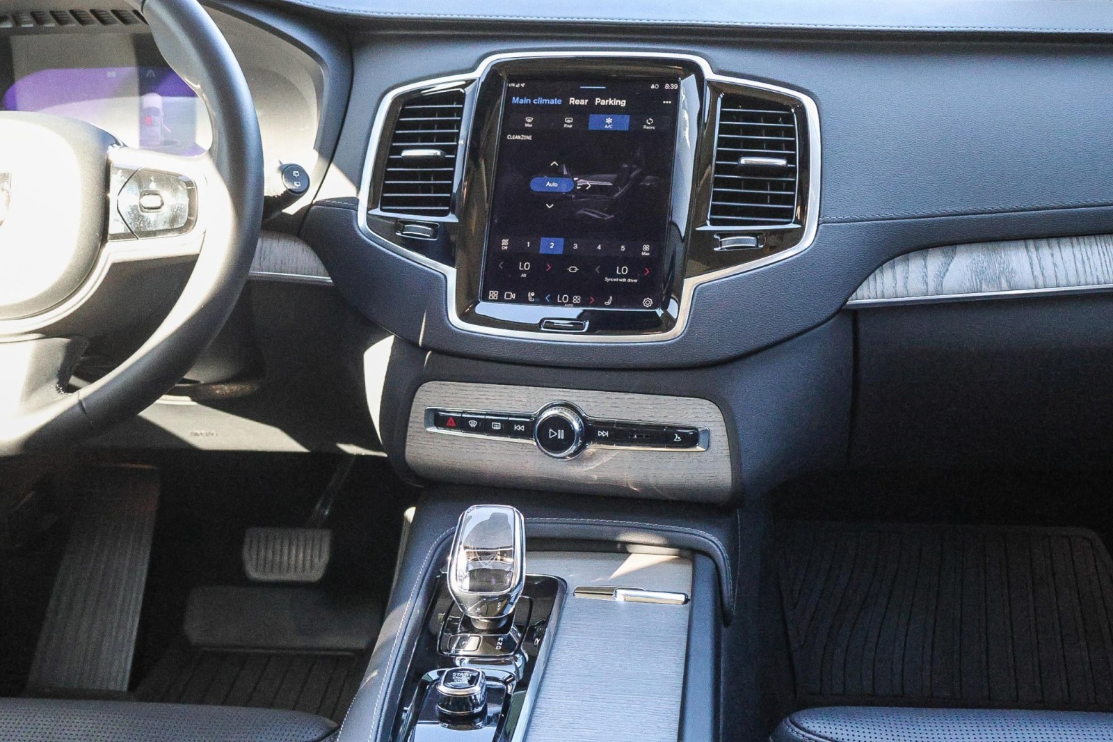2024 Volvo XC90 Recharge Ultimate photo 15