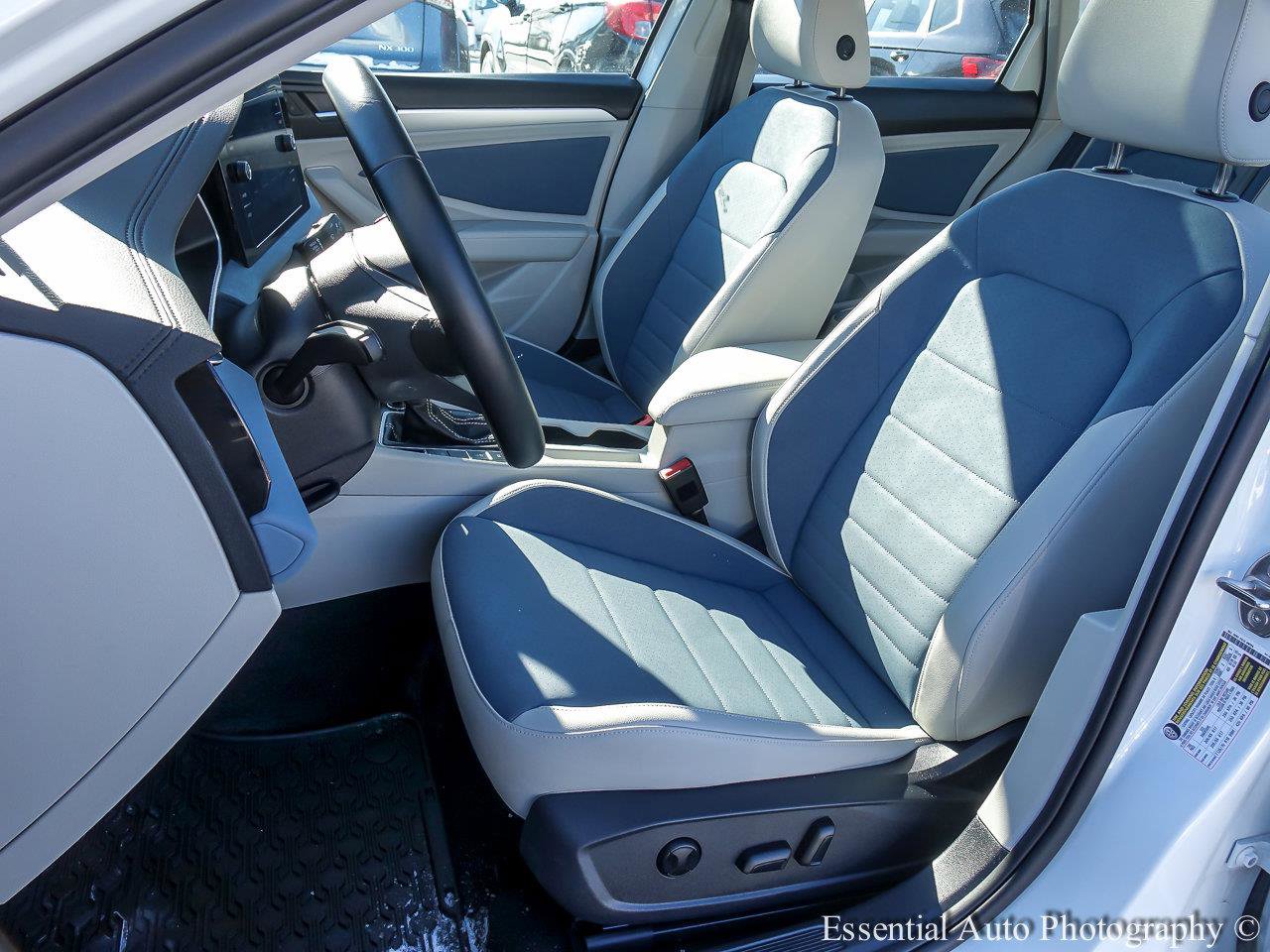 2025 VOLKSWAGEN JETTA - Image 7