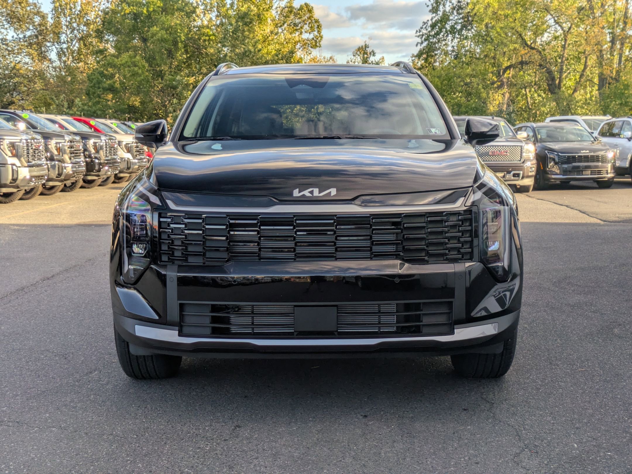 2026 Kia Sportage EX photo 2