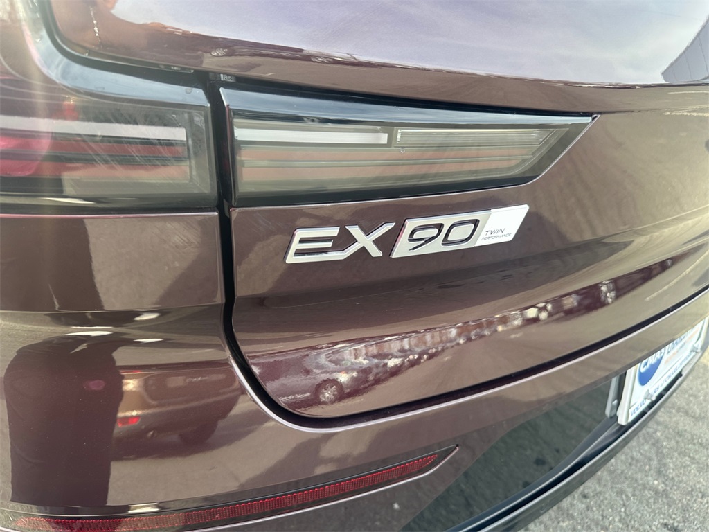 2025 Volvo EX90 Twin Motor Performance Ultra photo 23