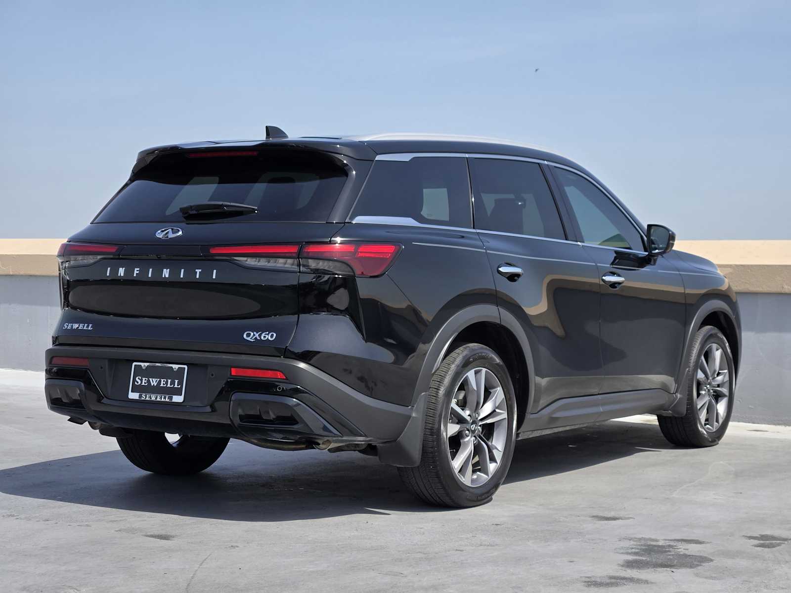 2026 Infiniti QX60 Pure photo 2
