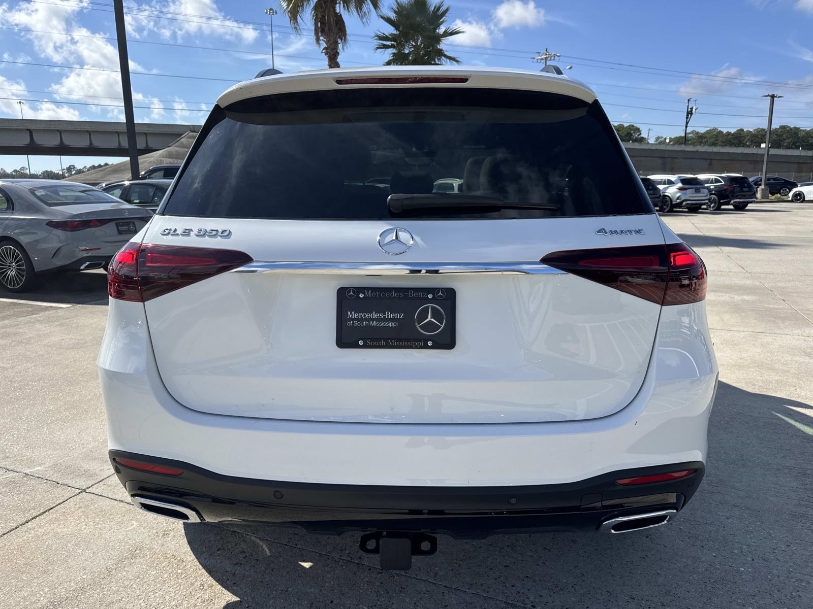 2026 Mercedes Benz GLE 350 4MATIC photo 3