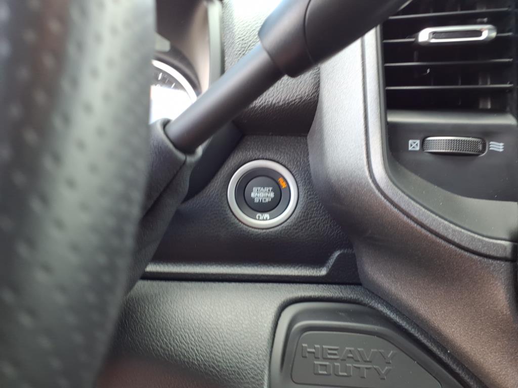 2025 Ram 2500 Tradesman photo 12