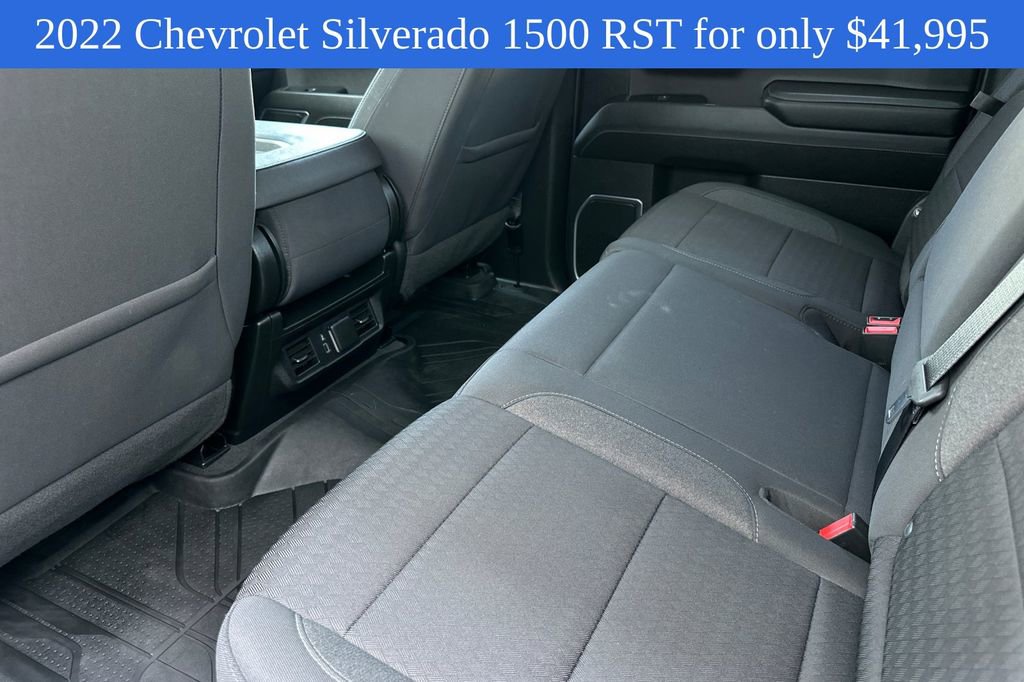 2022 Chevrolet Silverado 1500 RST photo 12