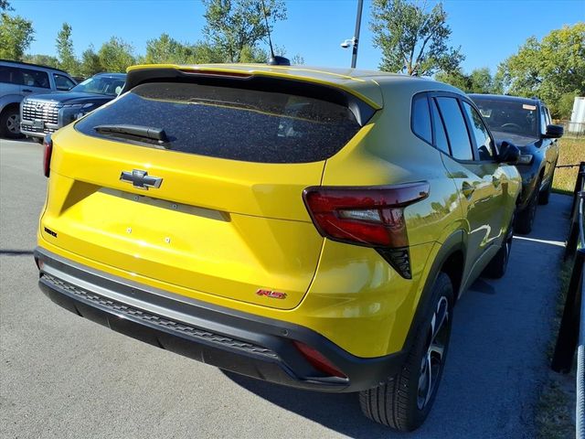 2024 Chevrolet Trax photo 3