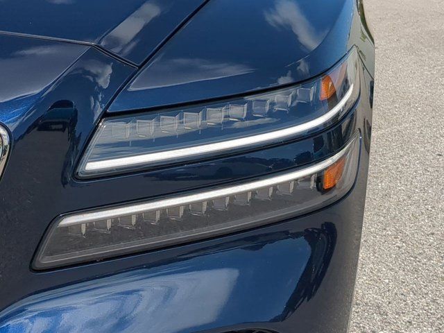 2025 Genesis GV80 2.5T Standard AWD photo 9