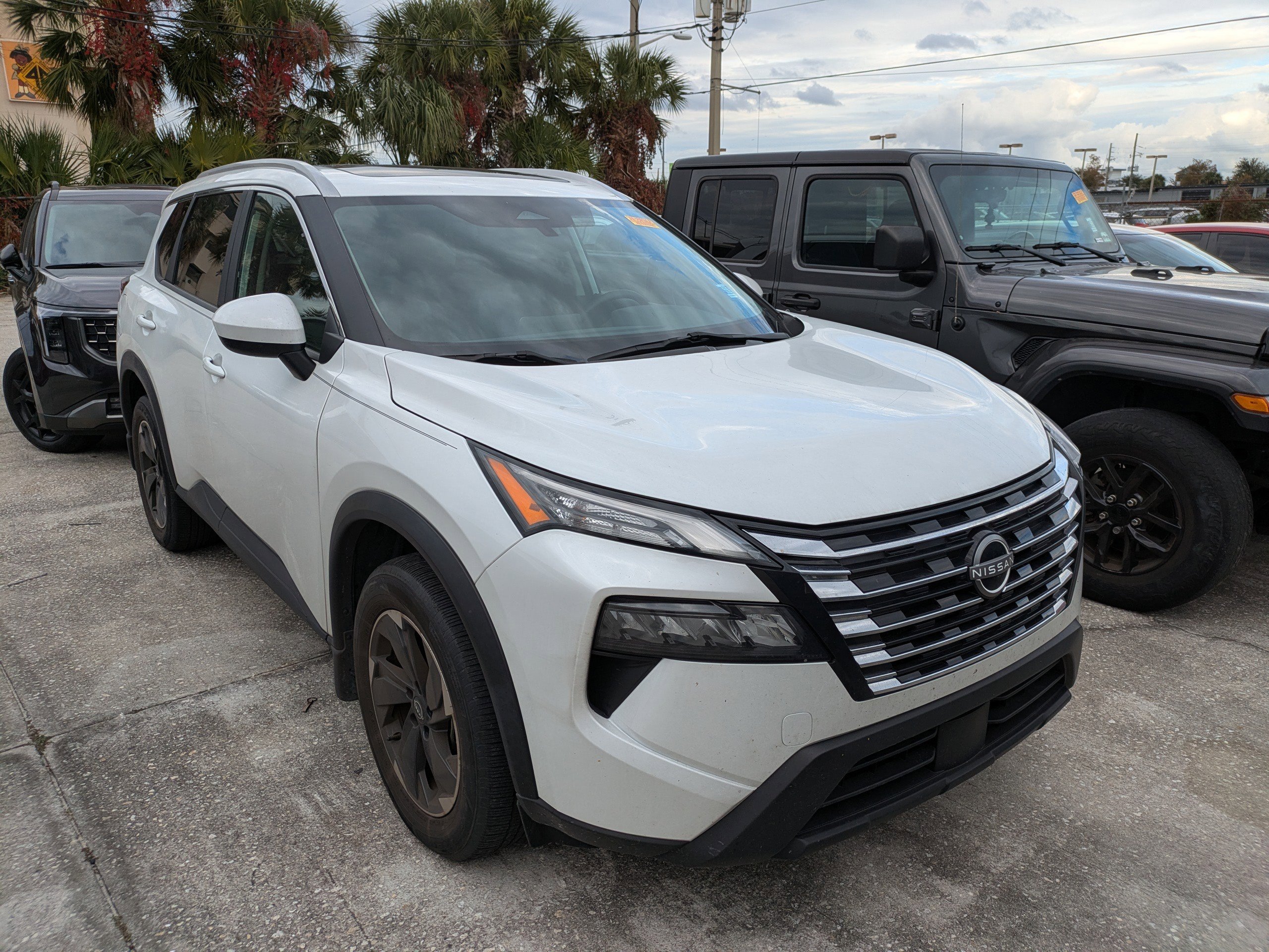 2024 Nissan Rogue SV