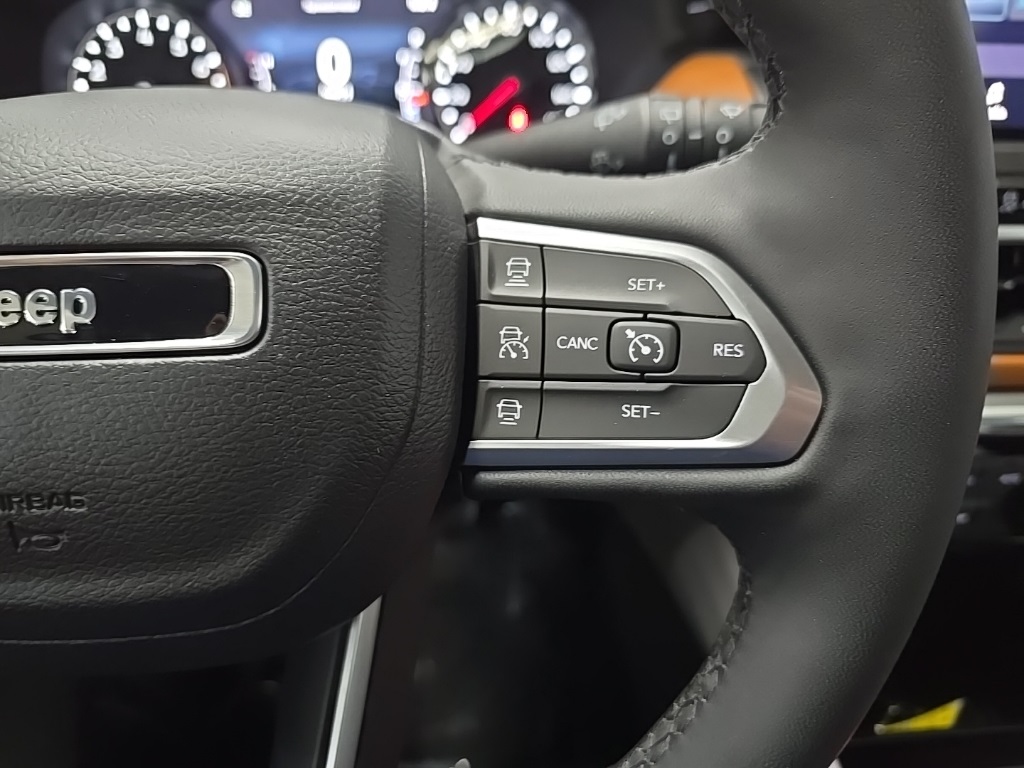2023 Jeep Compass Limited photo 20