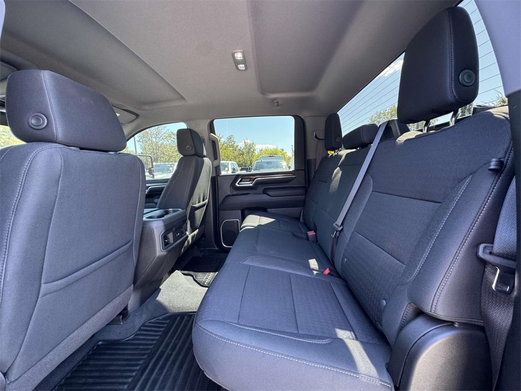 2024 Chevrolet Silverado 3500HD LT photo 13