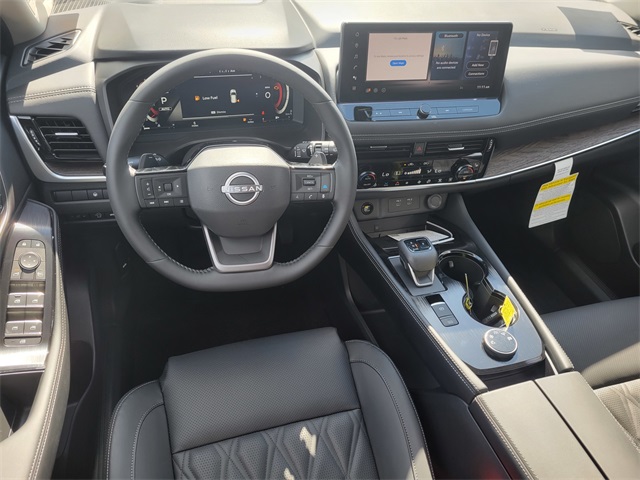 2026 Nissan Rogue Platinum photo 31