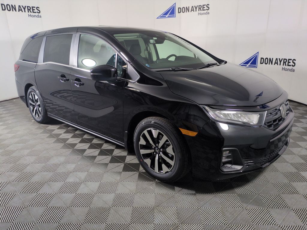2026 Honda Odyssey EX-L photo 6