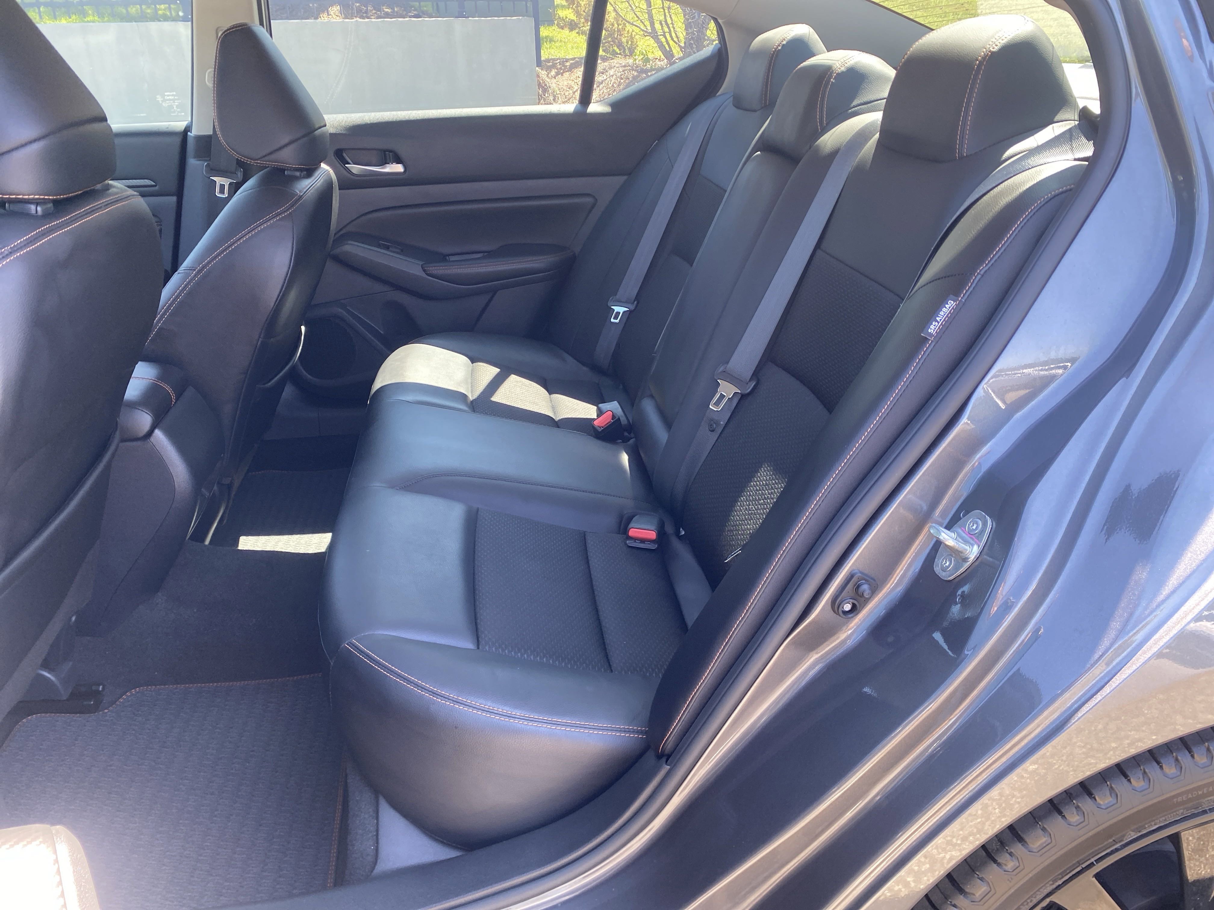 2021 Nissan Altima 2.5 SR photo 15