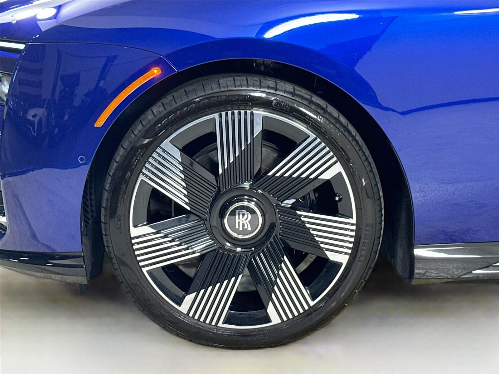 2024 Rolls Royce Spectre RR photo 35