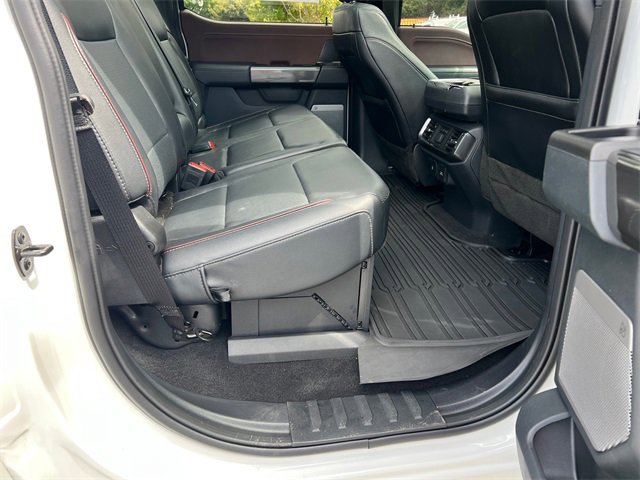 2023 Ford F-150 Lariat photo 15