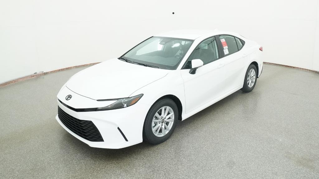 2026 Toyota Camry LE's photo