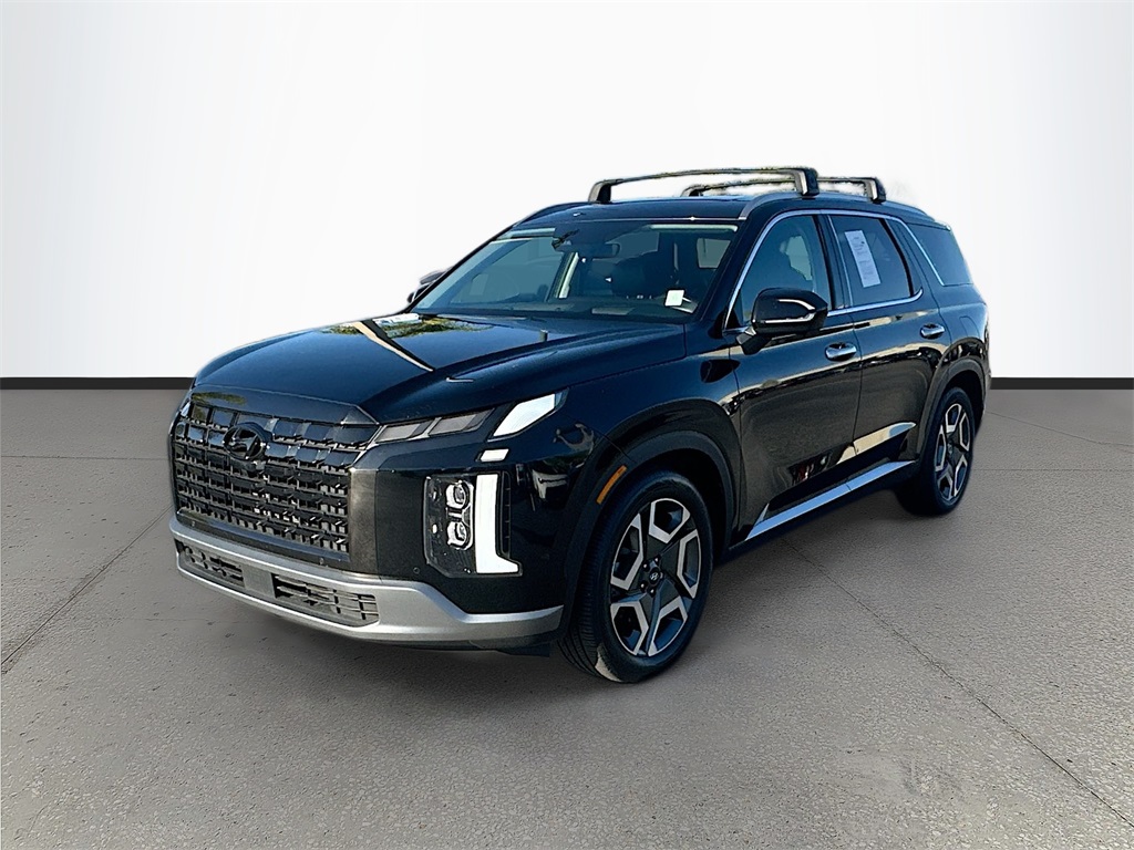 2023 Hyundai Palisade Limited photo 2