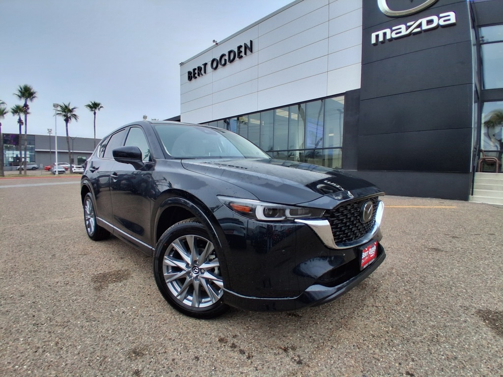 2025 Mazda CX-5 S Premium Plus package's photo